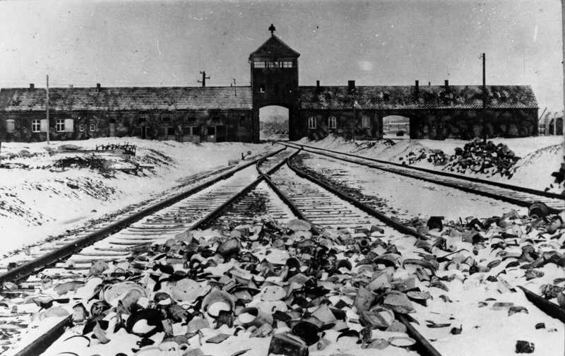 budynek bramny obozu zagłady KL Auschwitz II Birkenau
