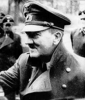 Hitler na ostatnim filmie, 20 kwietnia 1945