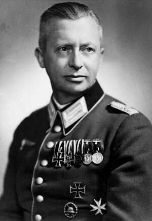 Pułkownik hrabia Friedrich Albrecht von Pfeil